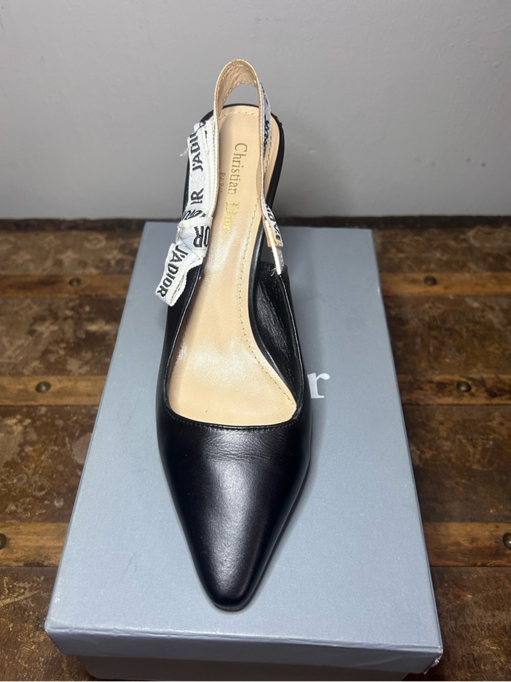 AUTHENTIC Christian Dior J’Adior Slingback Pump | EU 39D / US 8 | Black Leather - Picture 6 of 14
